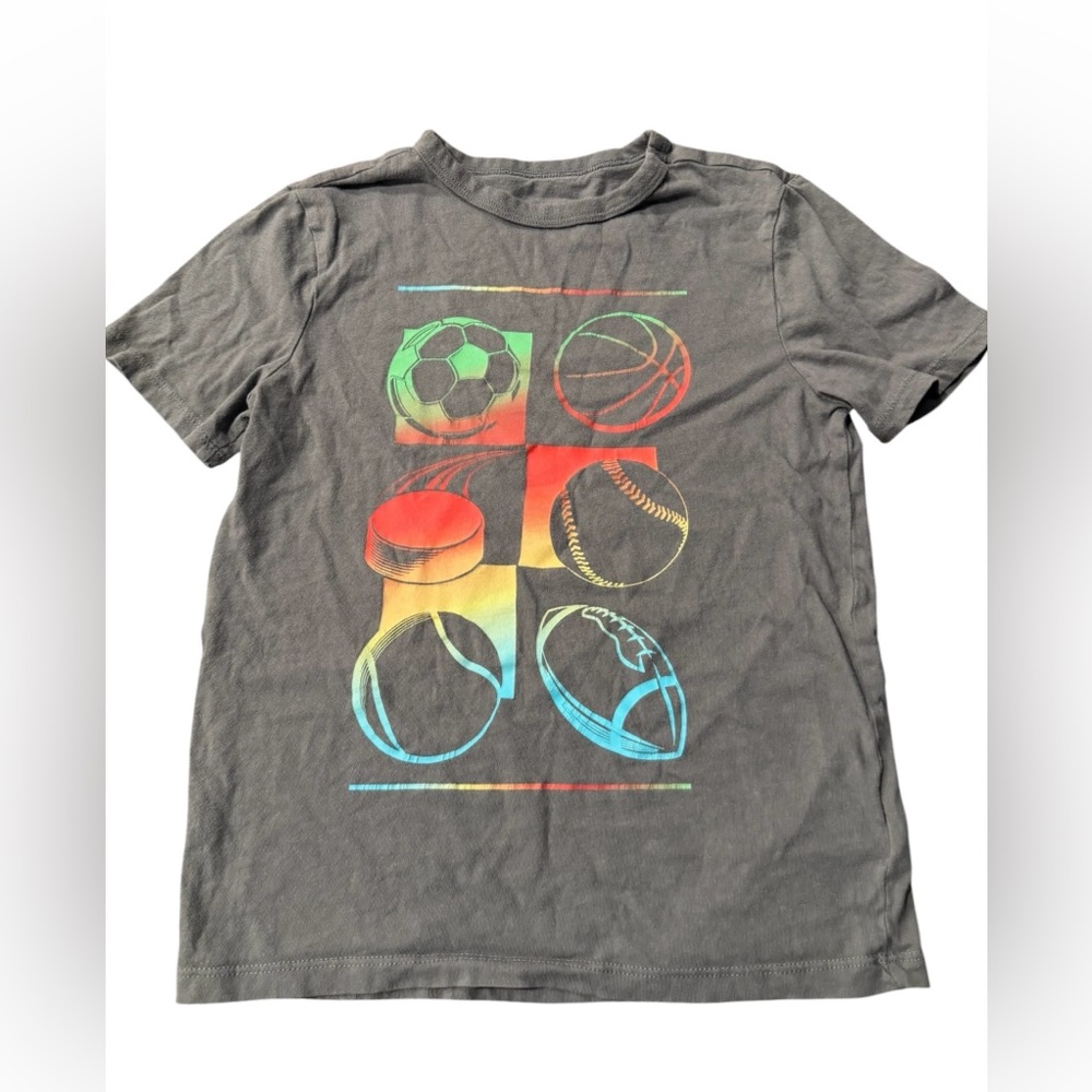GAP Gray Short Sleeve Tee with Colorful Sports Balls Graphic. Used.